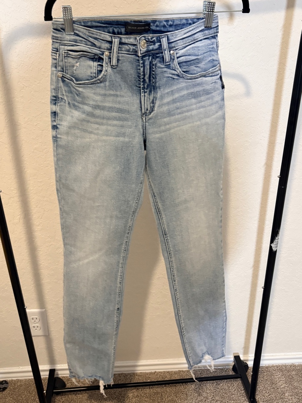 Light Wash Women's Jeans - Classic Straight Leg